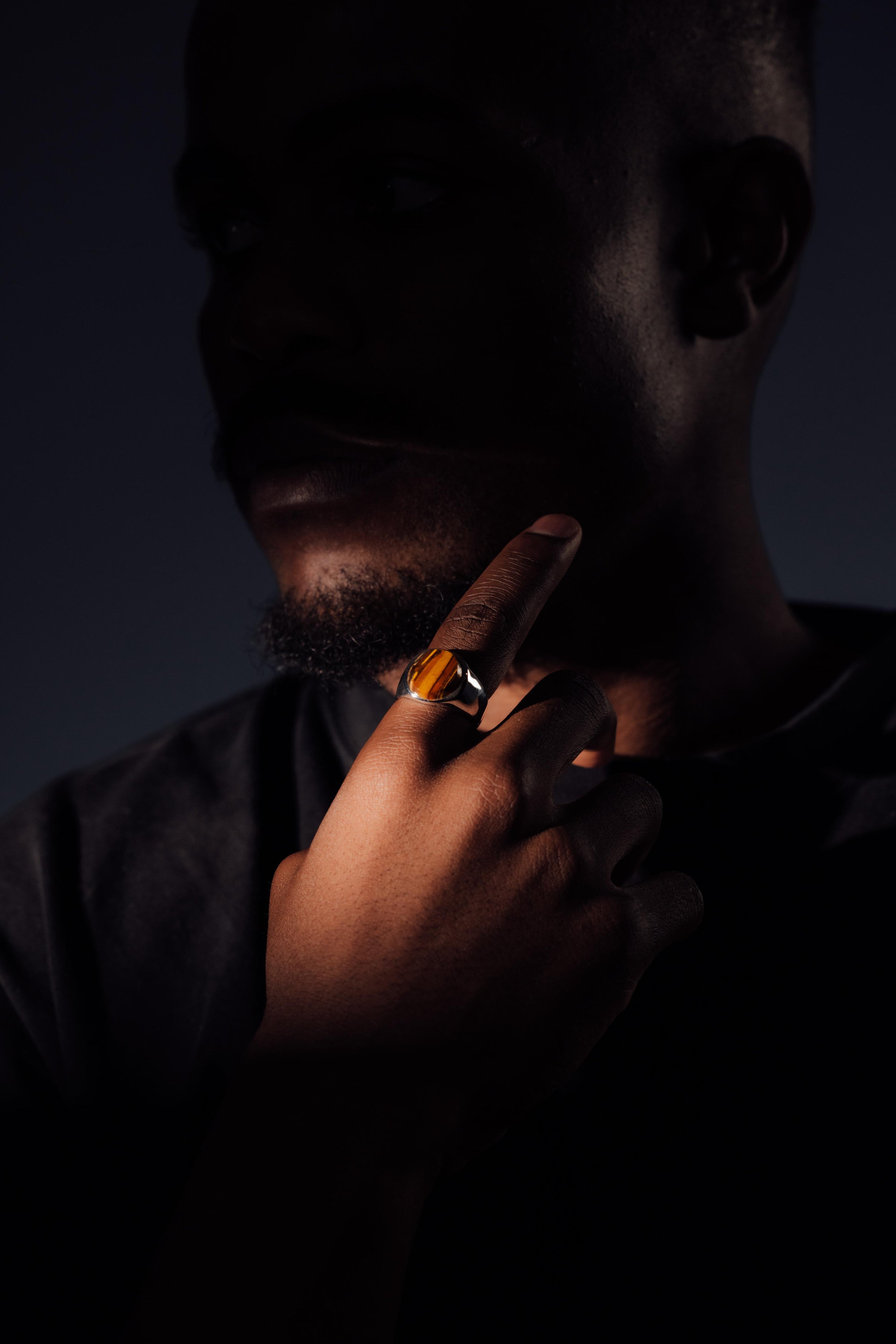 Oval Signet - Tiger Eye